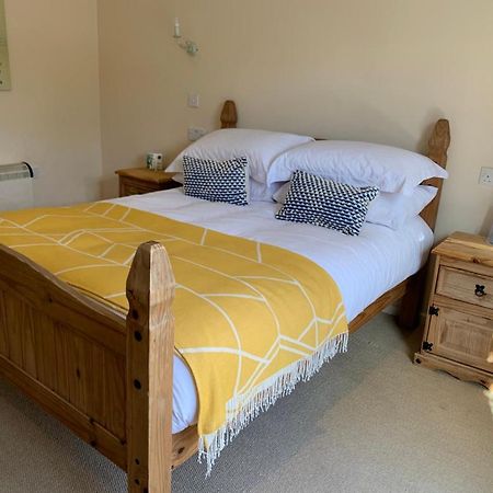 Zucchini Italian Kitchen & Rooms Truro Buitenkant foto